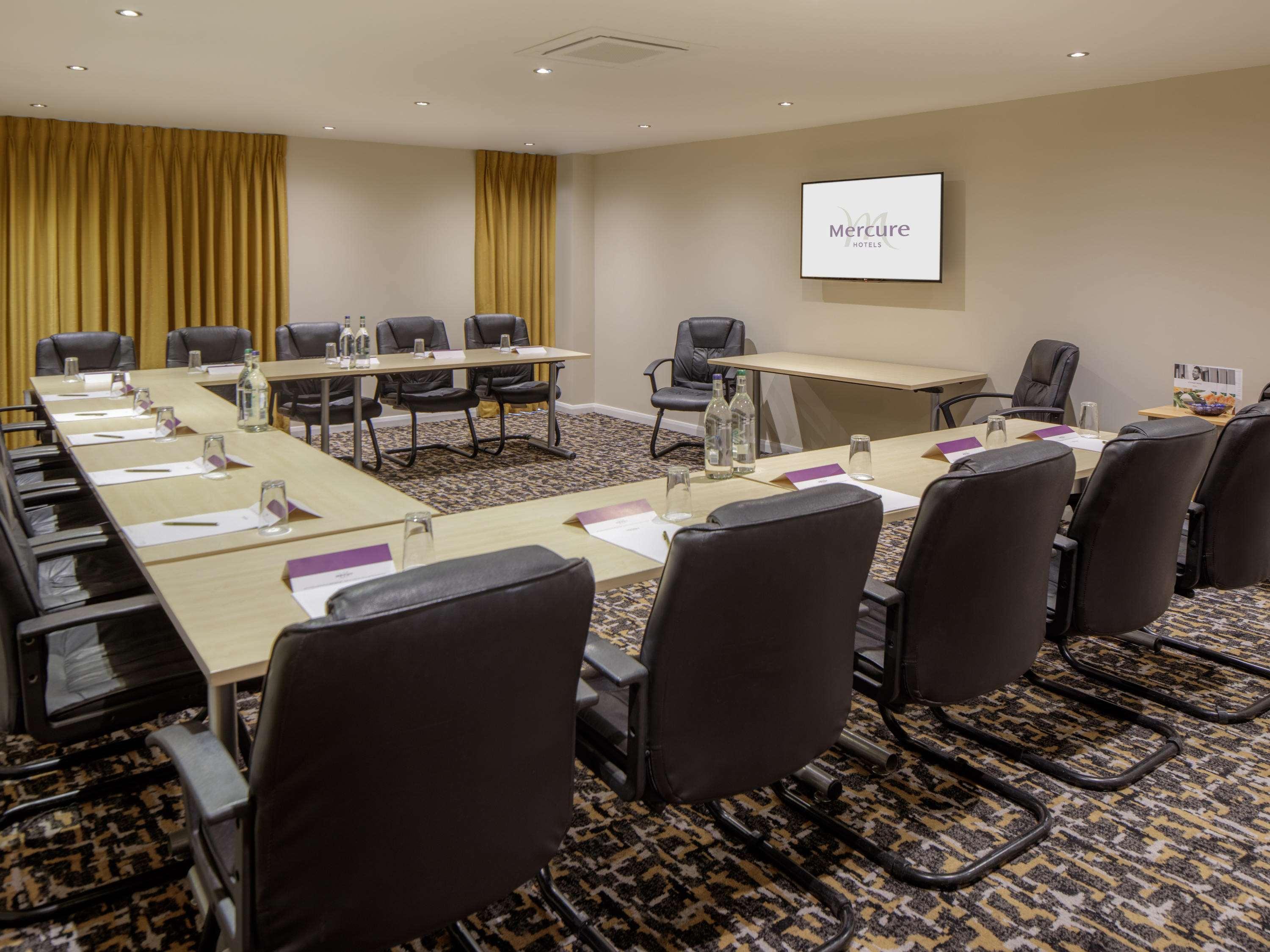 Mercure Hatfield Oak Hotel Kültér fotó