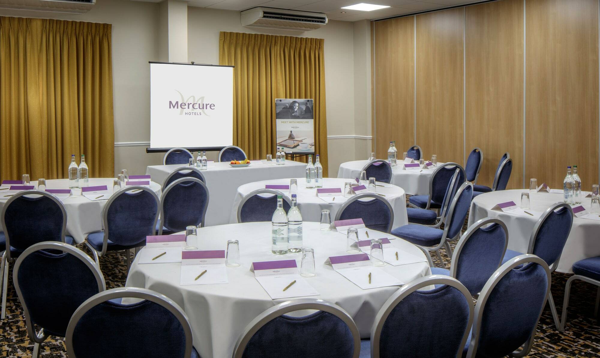 Mercure Hatfield Oak Hotel Kültér fotó